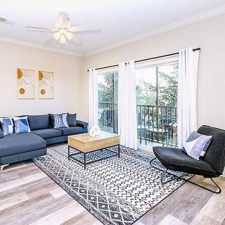 Bright & Modern 2Br Condo With Pool & Hot Tub, Near Disney! Orlando Kültér fotó