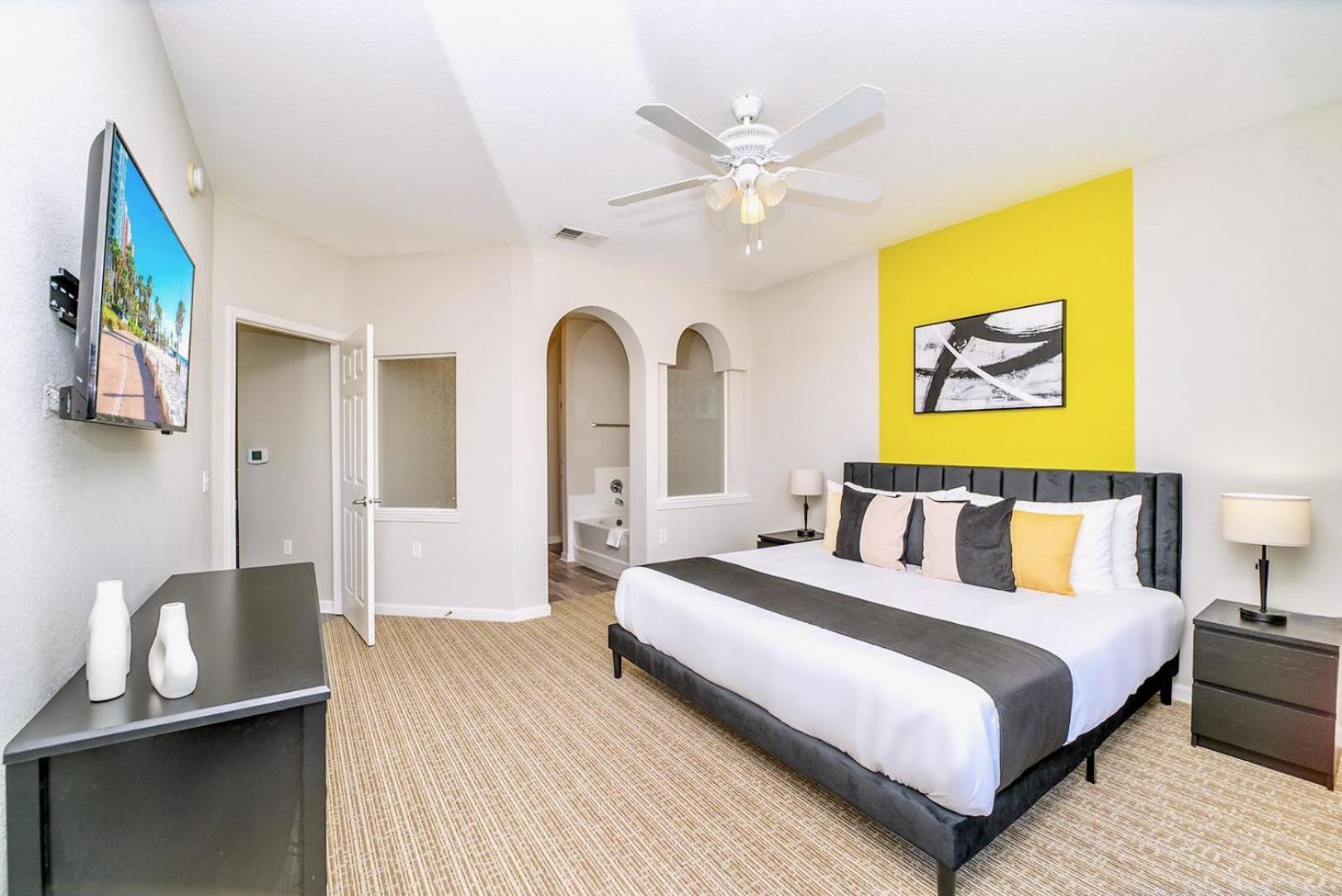 Bright & Modern 2Br Condo With Pool & Hot Tub, Near Disney! Orlando Kültér fotó