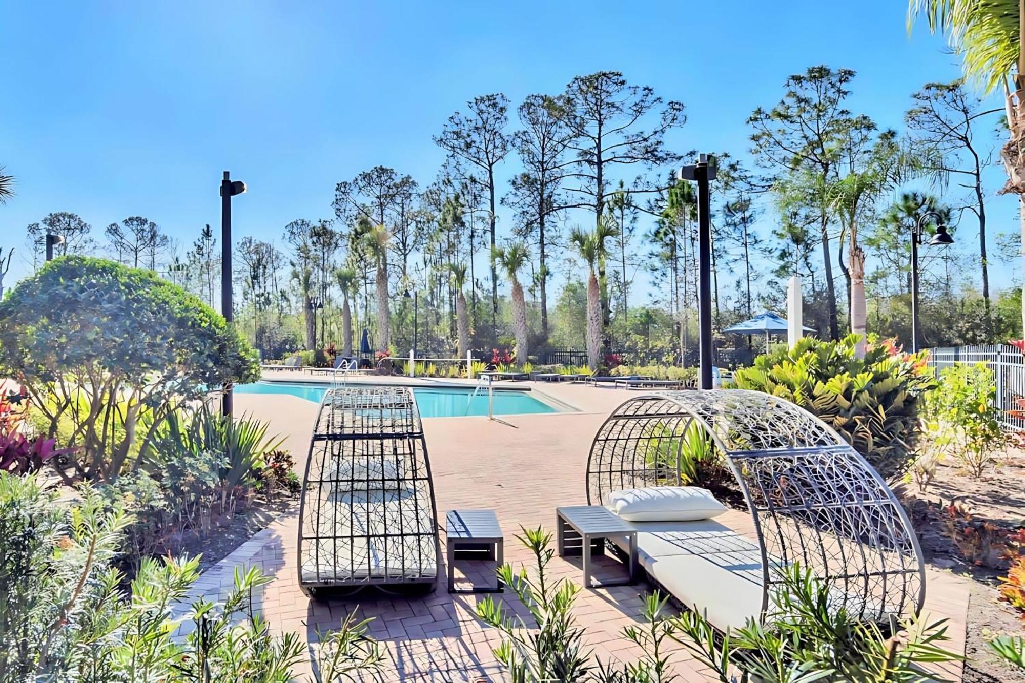 Bright & Modern 2Br Condo With Pool & Hot Tub, Near Disney! Orlando Kültér fotó