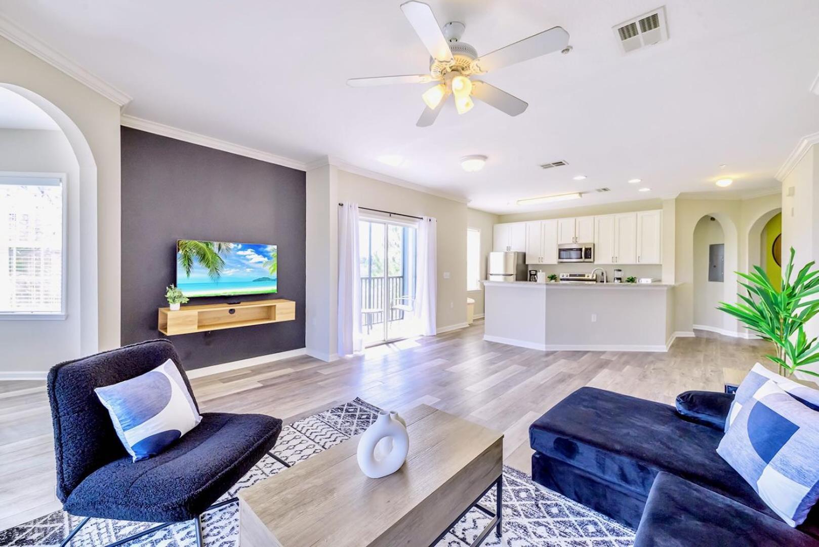 Bright & Modern 2Br Condo With Pool & Hot Tub, Near Disney! Orlando Kültér fotó