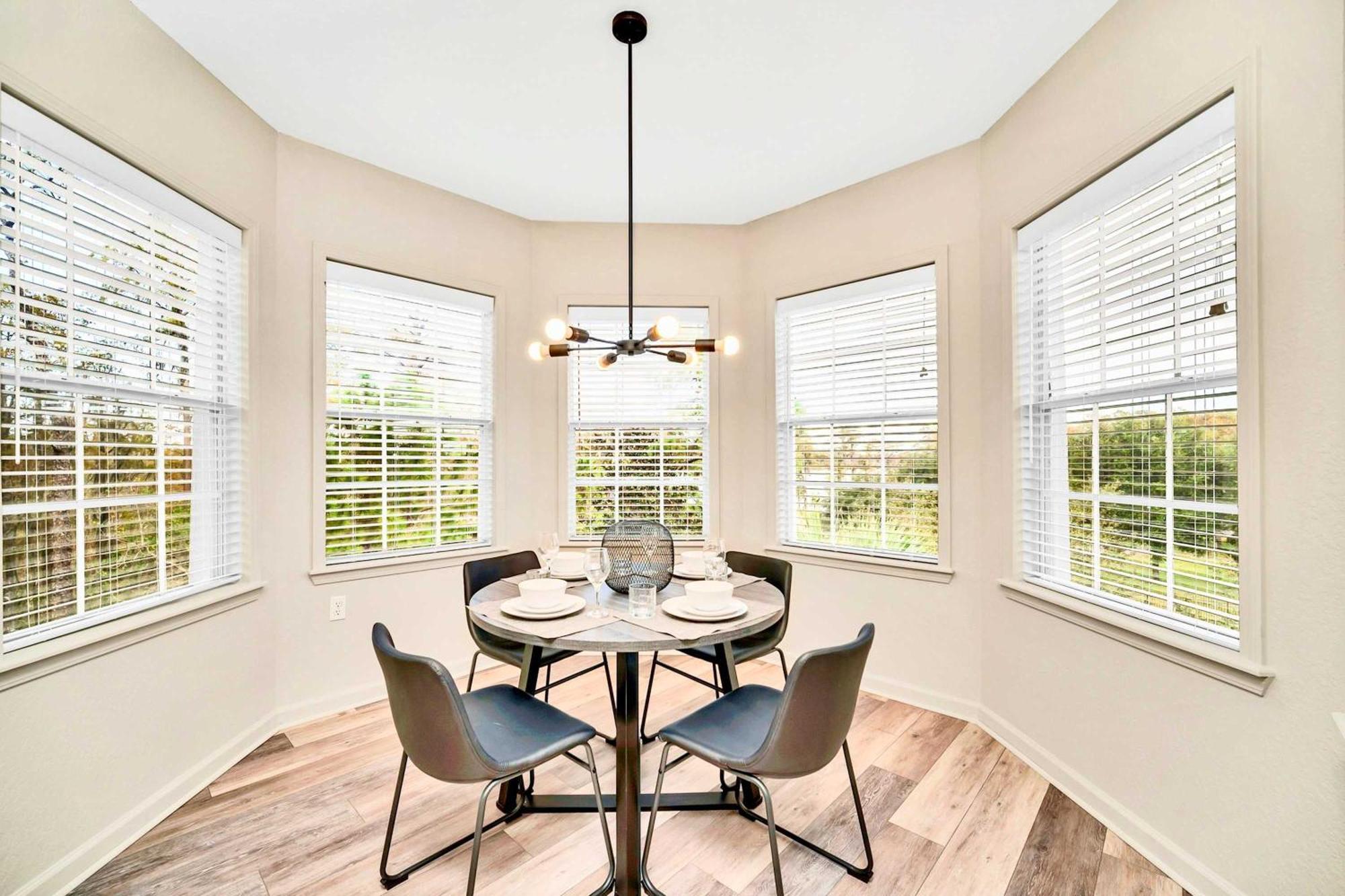 Bright & Modern 2Br Condo With Pool & Hot Tub, Near Disney! Orlando Kültér fotó