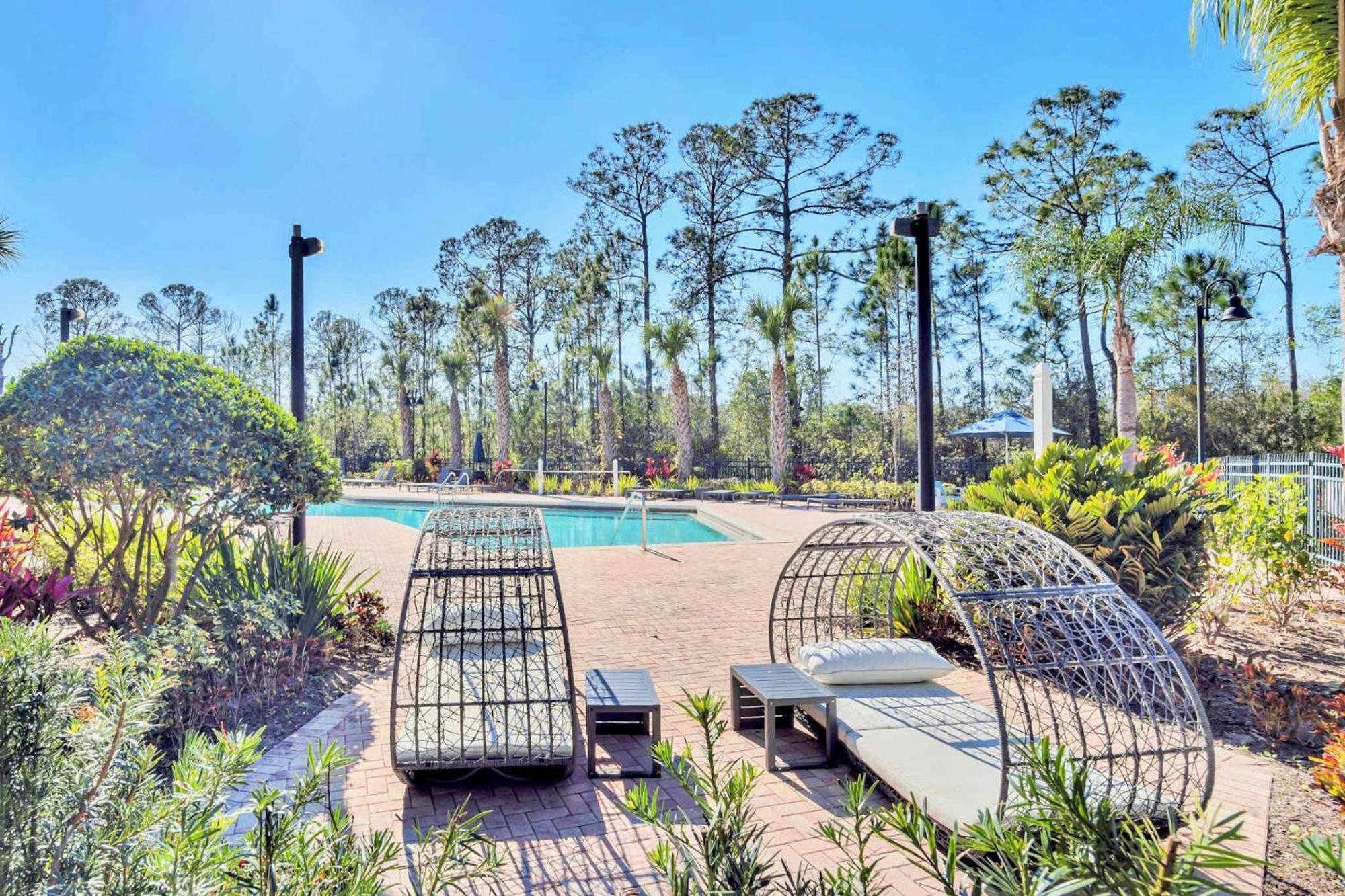 Bright & Modern 2Br Condo With Pool & Hot Tub, Near Disney! Orlando Kültér fotó